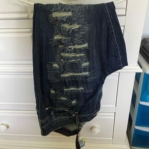 Brand new Torrid Boyfriend jeans.